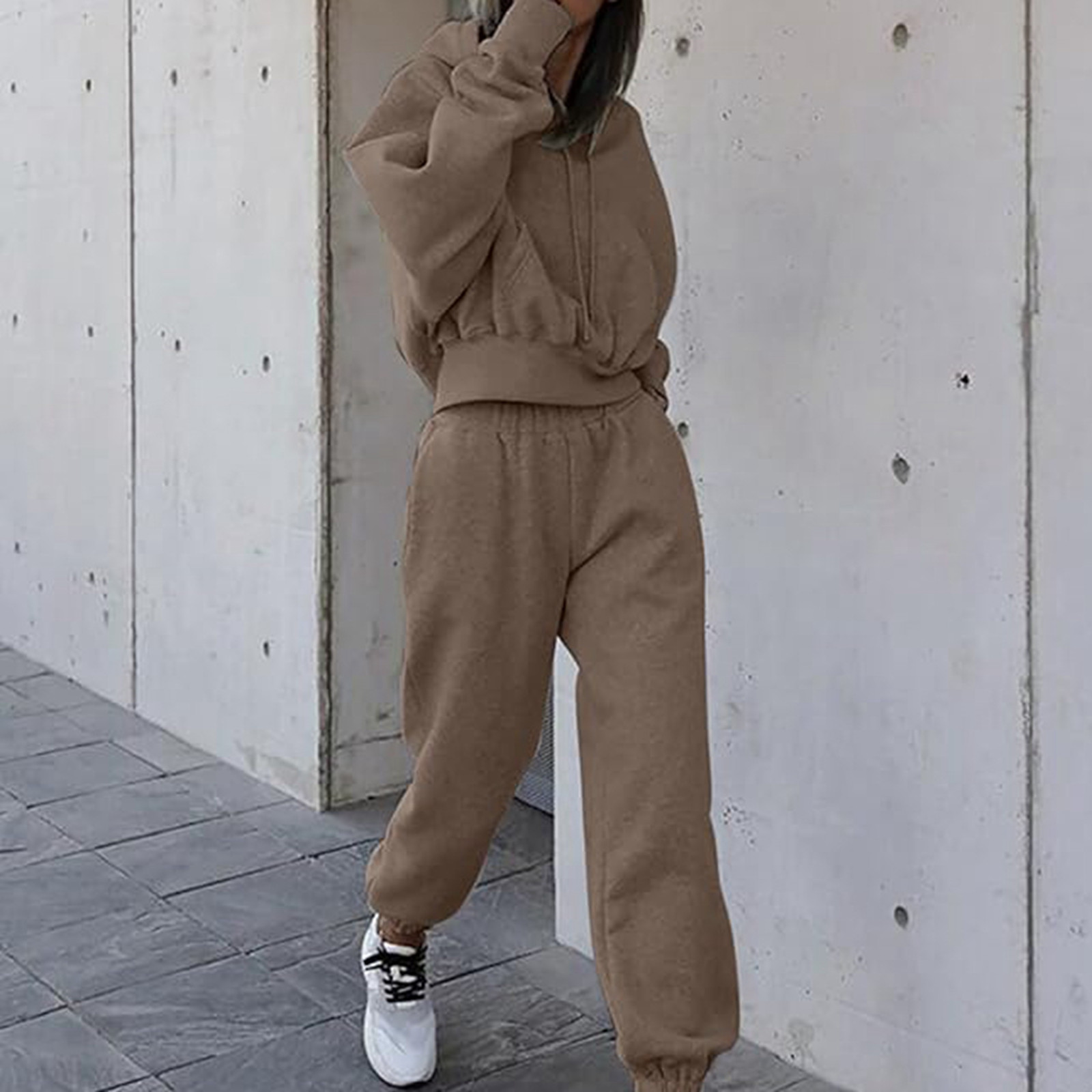 thumbnail image 4 of Conjunto de chándal de mujer otoño-invierno 2025: sudadera con capucha de manga larga y pantalones holgados, mezcla de algodón, ropa informal/deportiva, tallas S-XL., 4 of 7